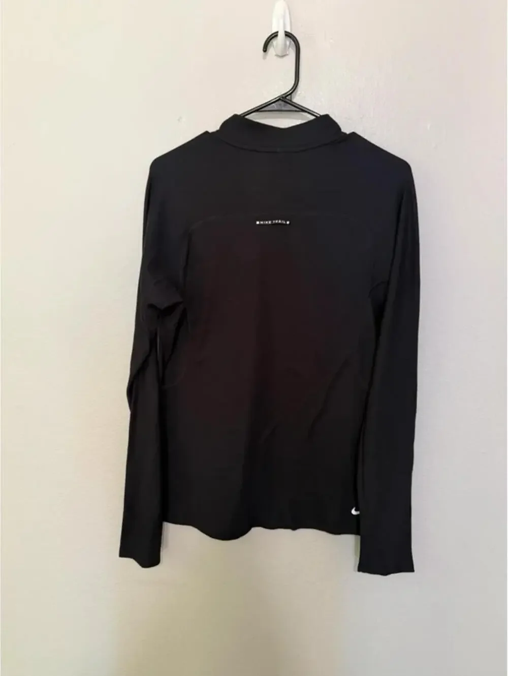 Nike Dri-FIT Long Sleeve Trail Running Top size small